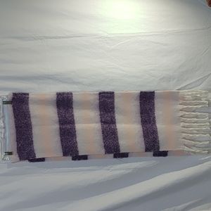 Hadley Wren Fringe Scarf